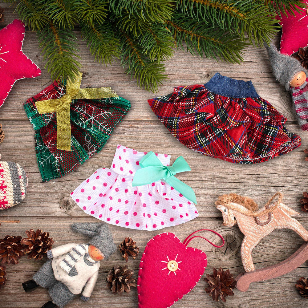 Skylety snowflake skirt for dolls adds festive texture