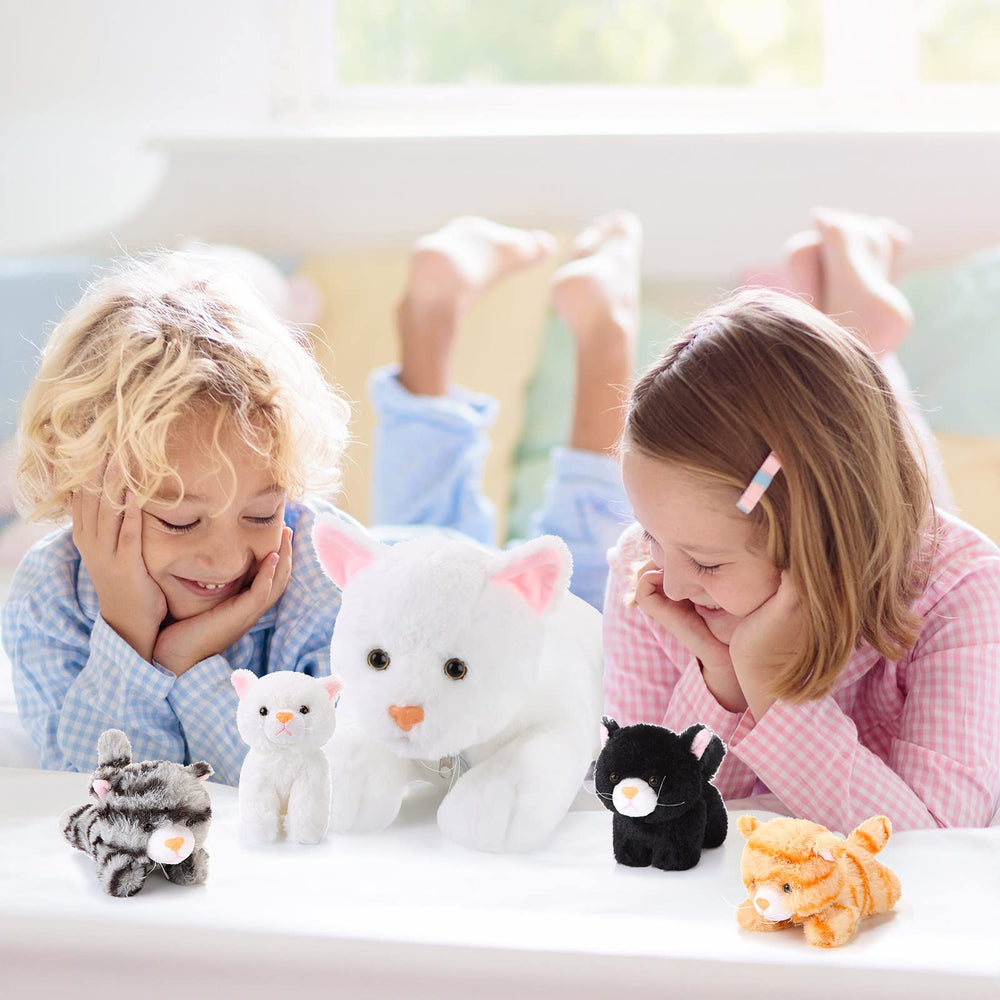 Skylety white lifelike plush: high-quality materials resist fading