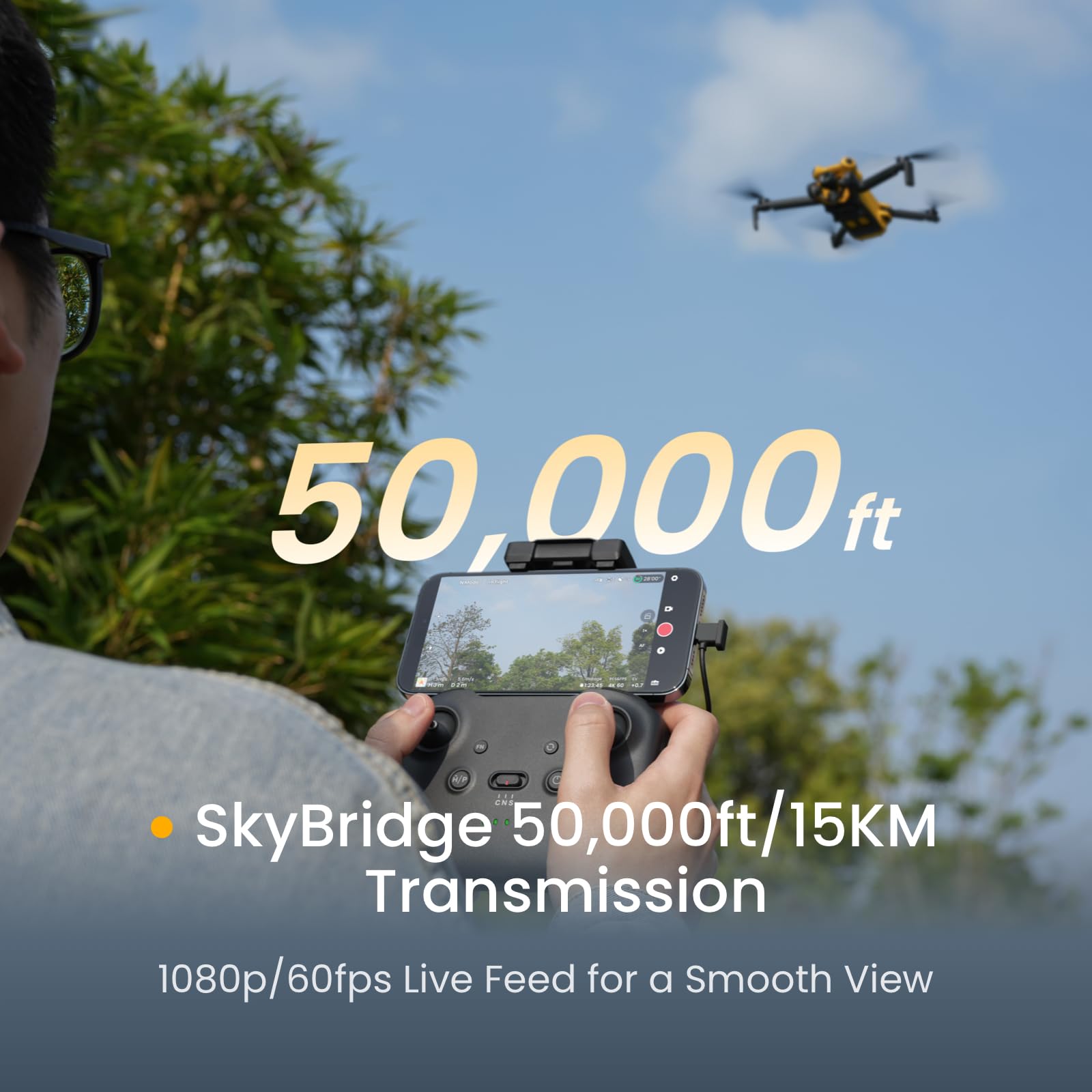SKYROVER X1 smart spotlight and dual tracking enable smooth subject filming.