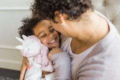 Slumberkins Unicorn Snuggler is machine washable for easy cleaning.
