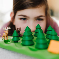 SmartGames Grizzly Gears colorful tiles highlighting move planning cues
