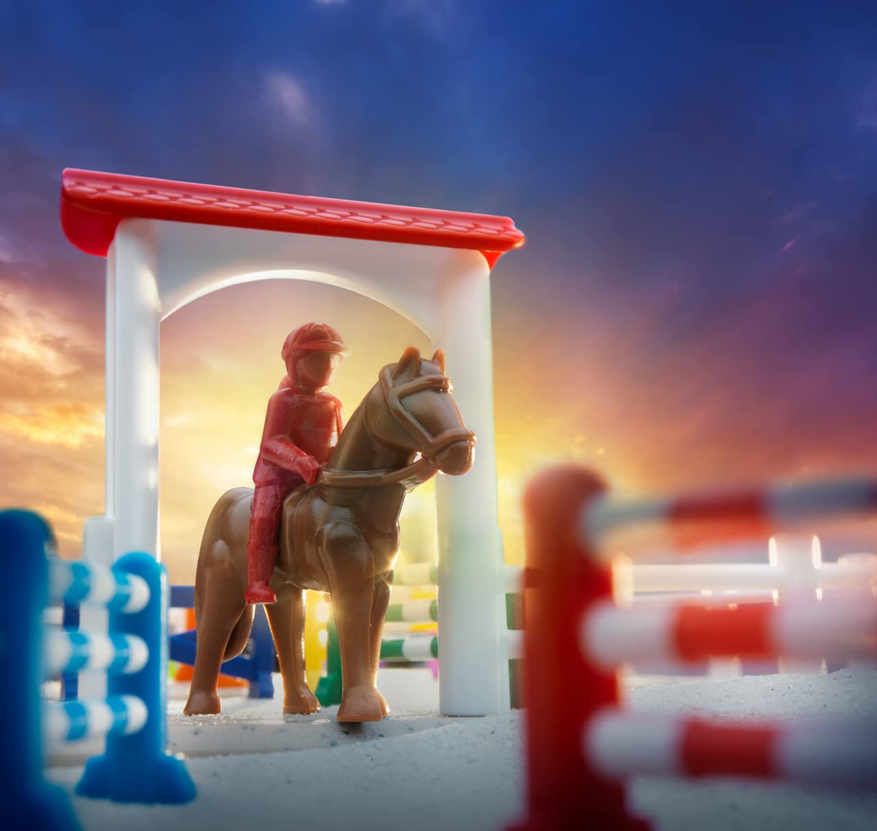 SmartGames Horse Academy difficulty range grows from beginner to expert.