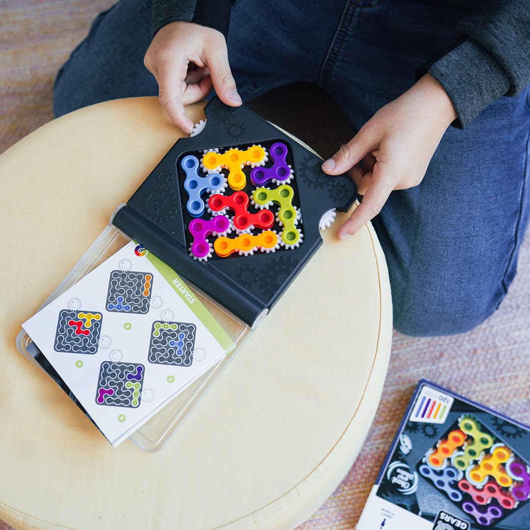 SmartGames IQ Gears gears twist to reveal solution, engaging logic skills during solo or family play.
