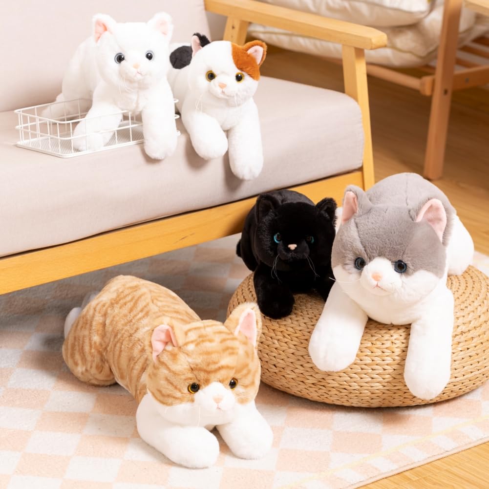 SNOWOLF vacuum-packaged cat plush ships compact and gift-ready