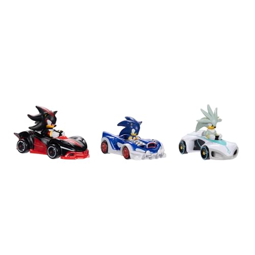 Sonic Speed Star die-cast car with rolling wheels for dynamic play.