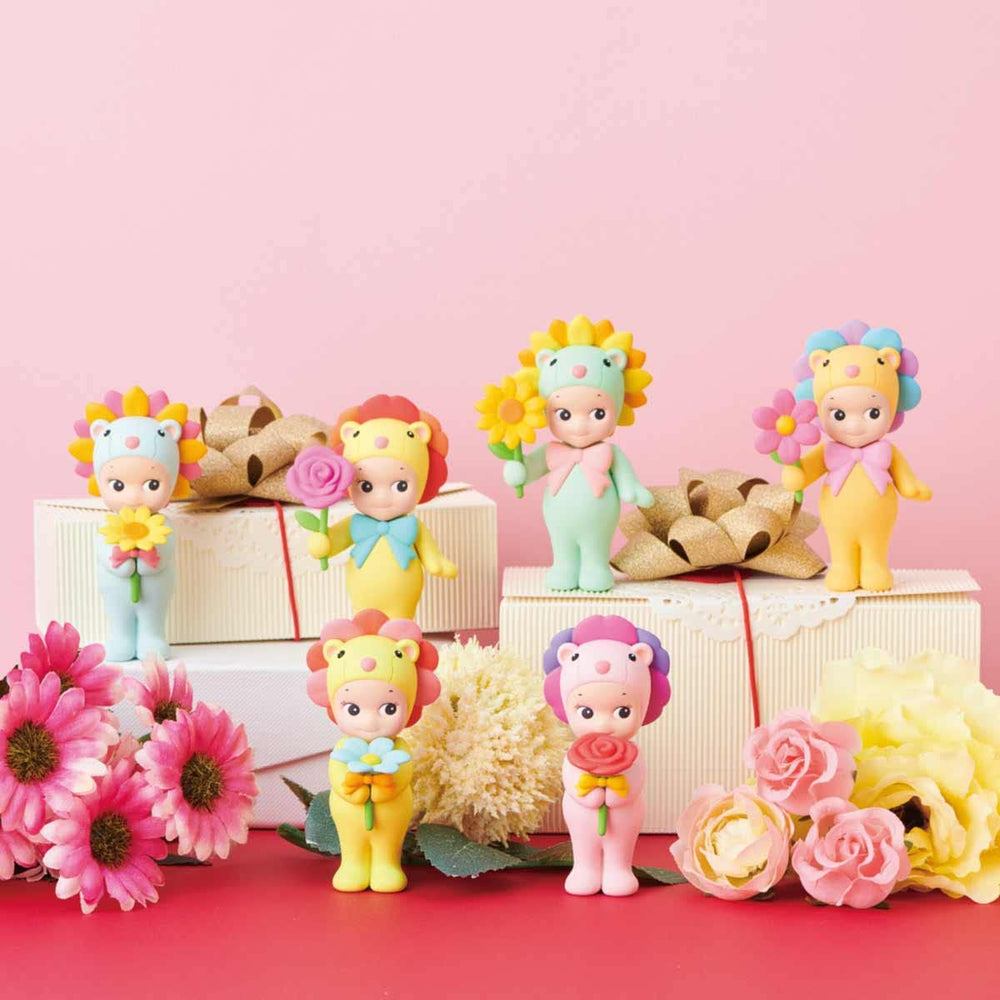 Sonny Angel Flower Gift box with space to write the recipient's name