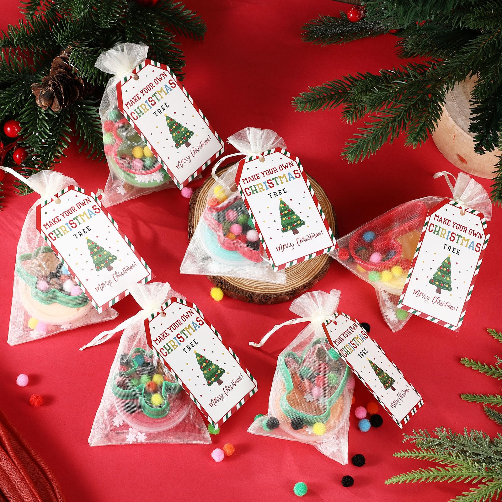 Soulchen Christmas clay cutters 24 help shape festive figures quickly.