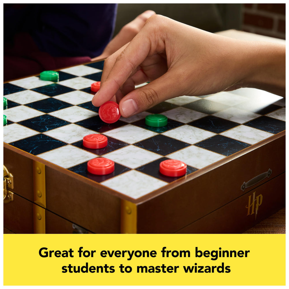 Spin Master Wizarding World Bogey Backgammon for portable battles