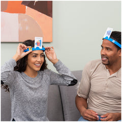 Hedbanz scoring chips show progress and friendly competition