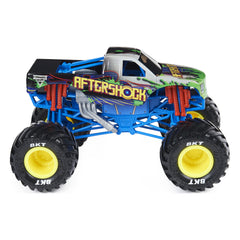 1:24-scale Monster Jam die-cast featuring a working suspension for dramatic jumps.