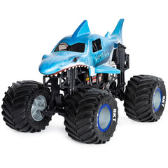 Spin Master Megladon tires provide traction for stable jumps