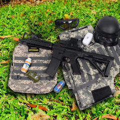 Splat Gun gel-balls in battle illustrate smooth, mess-free rounds.