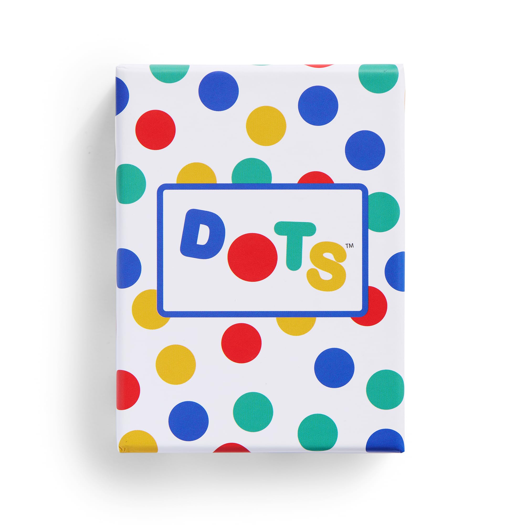 SPLENDID SHUFFLE DOTS players gathered around a table enjoying quick, score-driven play.