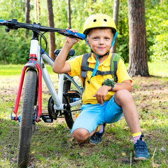 Sportsvoutdoors Walkie Talkies Watch LCD display shows real-time time