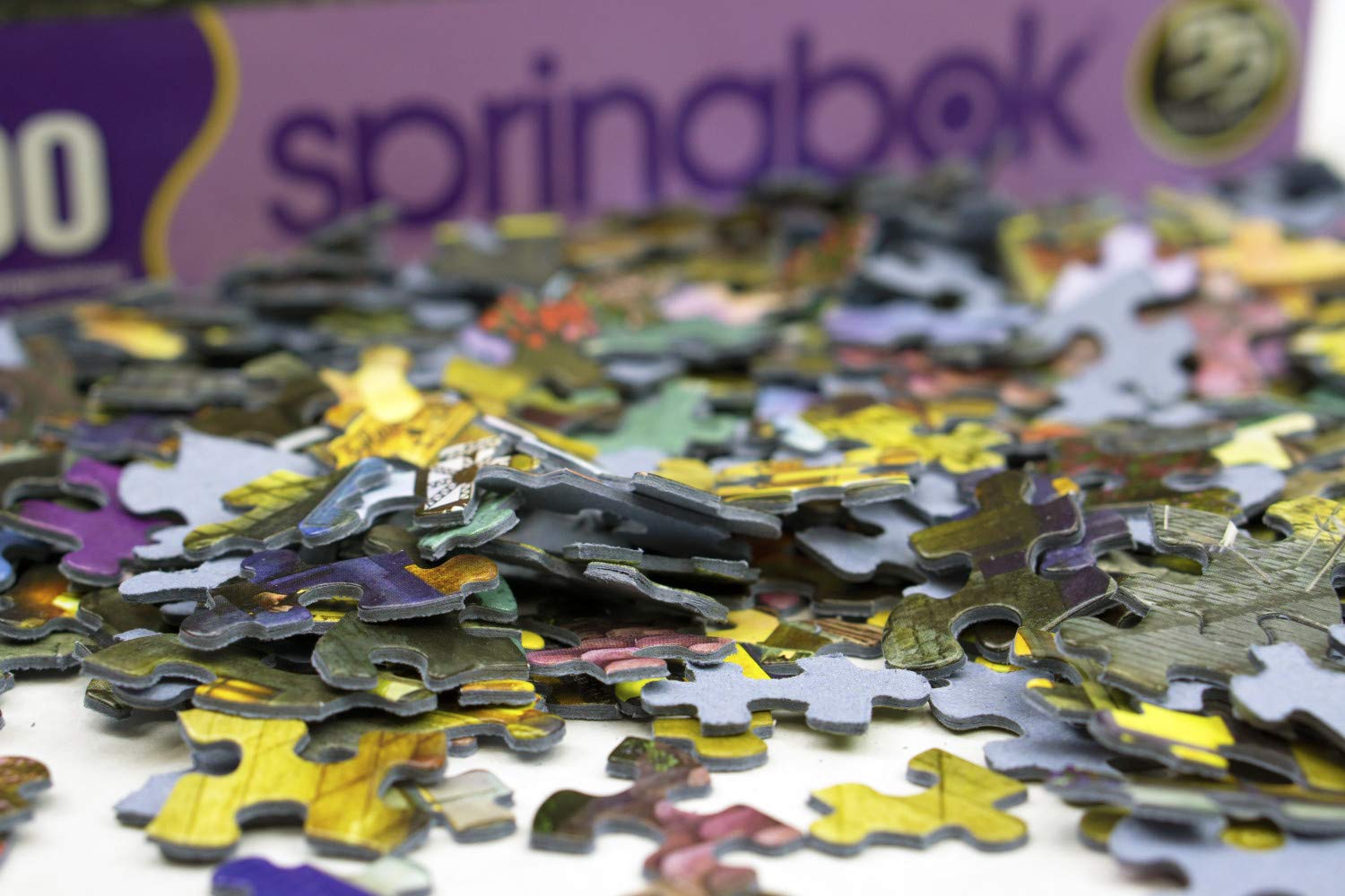 Springbok thicker-cut pieces ensure a seamless fit and lasting play.