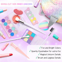 Sprinkles Toyz unicorn purse keeps accessories organized during on-the-go play.