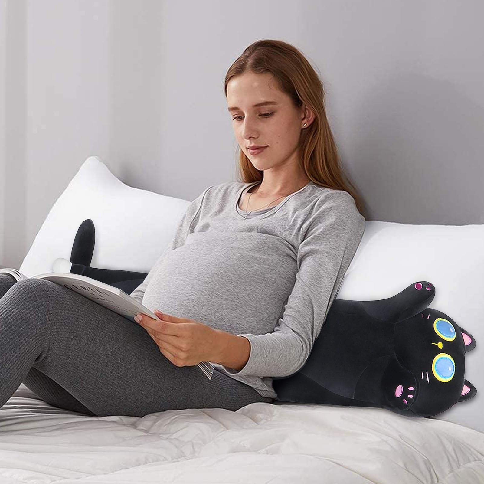 Sprinqdawin soft cat plush enhances room decor and comfort.