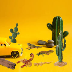 Sratte lizard snake diorama toys spark imaginative play and scenes.