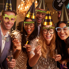 Sratte eyeglasses provide playful looks for group photos