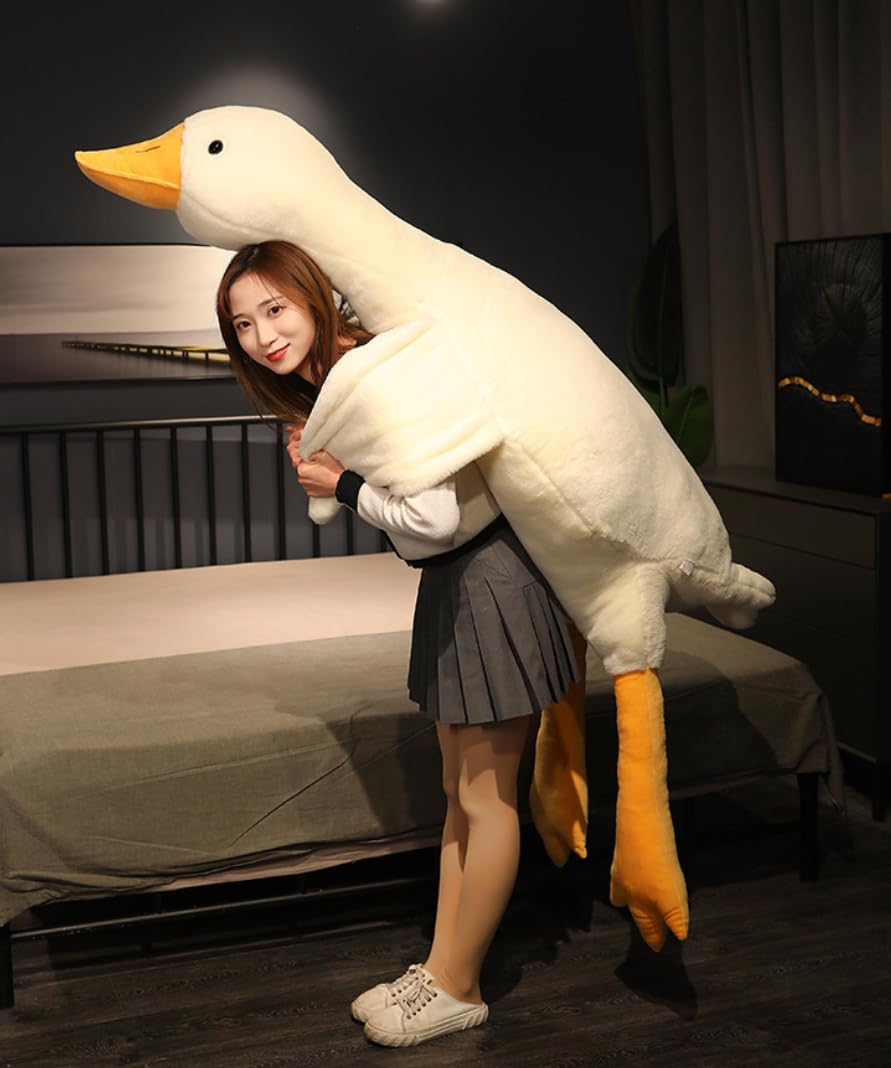 Srutirbo goose plush soft fur-like fabric is skin-friendly.