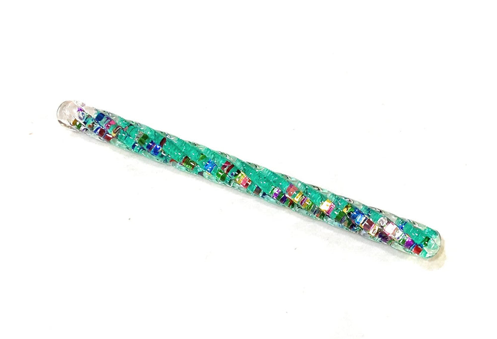 Star Magic mini spiral glitter wand in kids hands during play