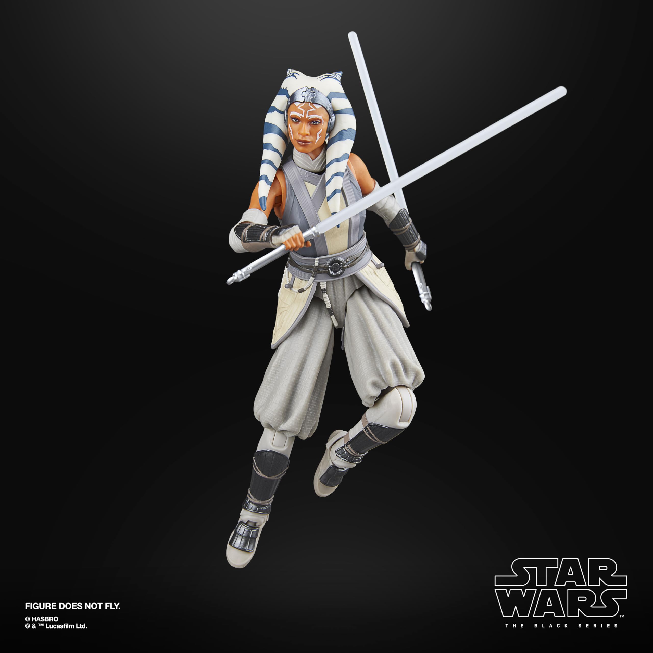 STAR WARS Ahsoka Tano Peridea articulation points enable dynamic poses