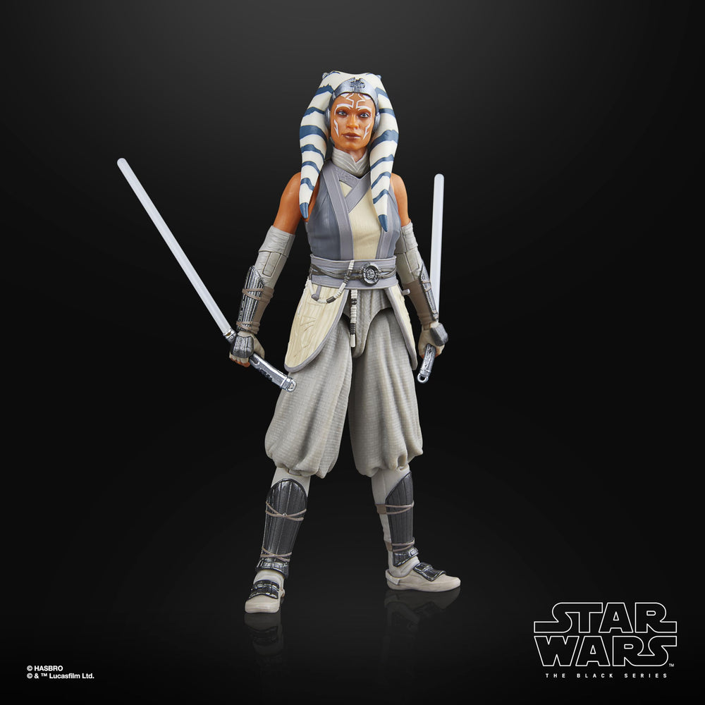 STAR WARS Black Series Ahsoka Peridea poseability for dynamic displays