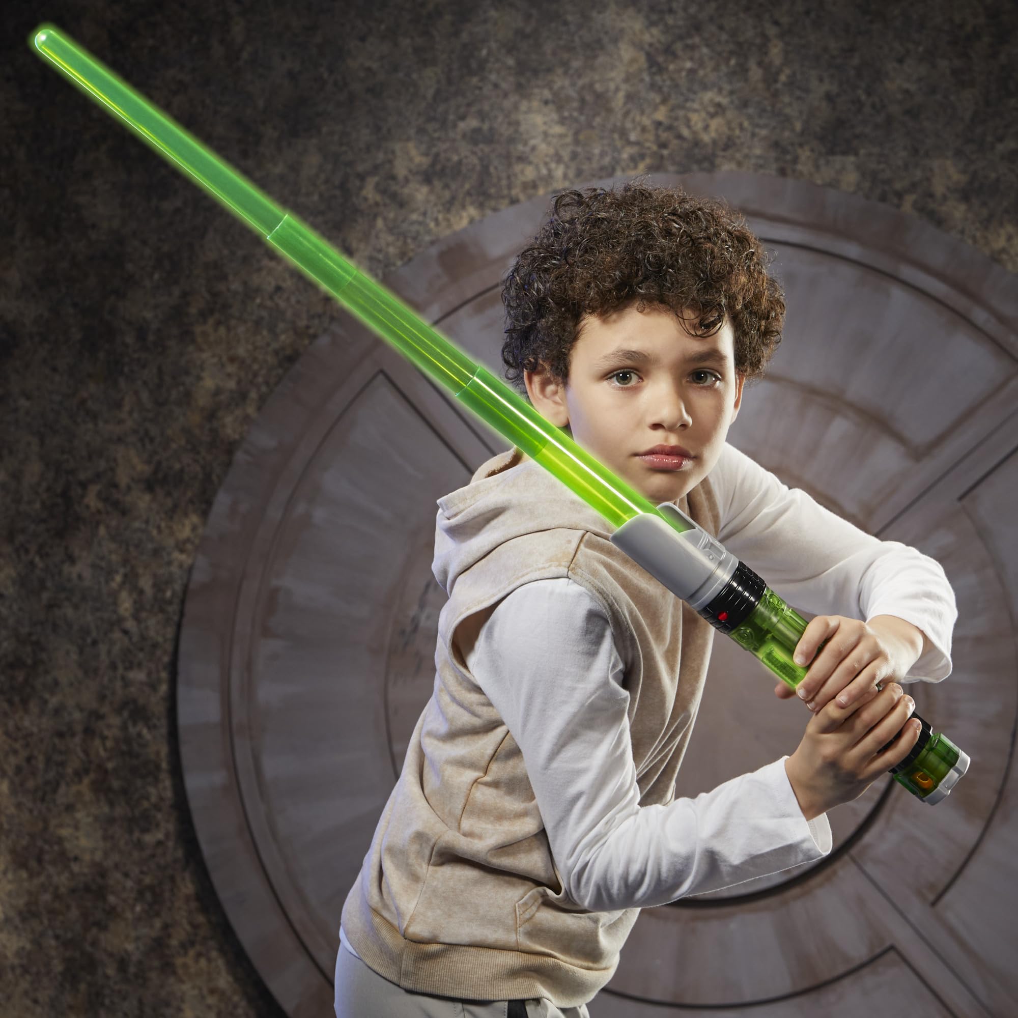 Glow and sound effects of STAR WARS Lightsaber Forge for storytelling