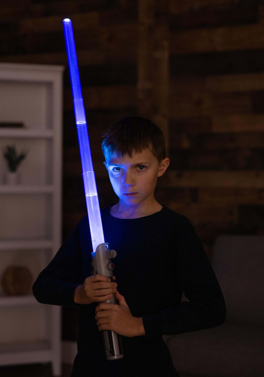 STAR WARS Lightsaber Forge Luke Skywalker core shows modular design for customization