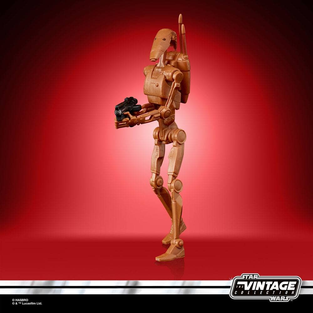 Star Wars Vintage Collection Battle Droid pose ideal for shelf setups.