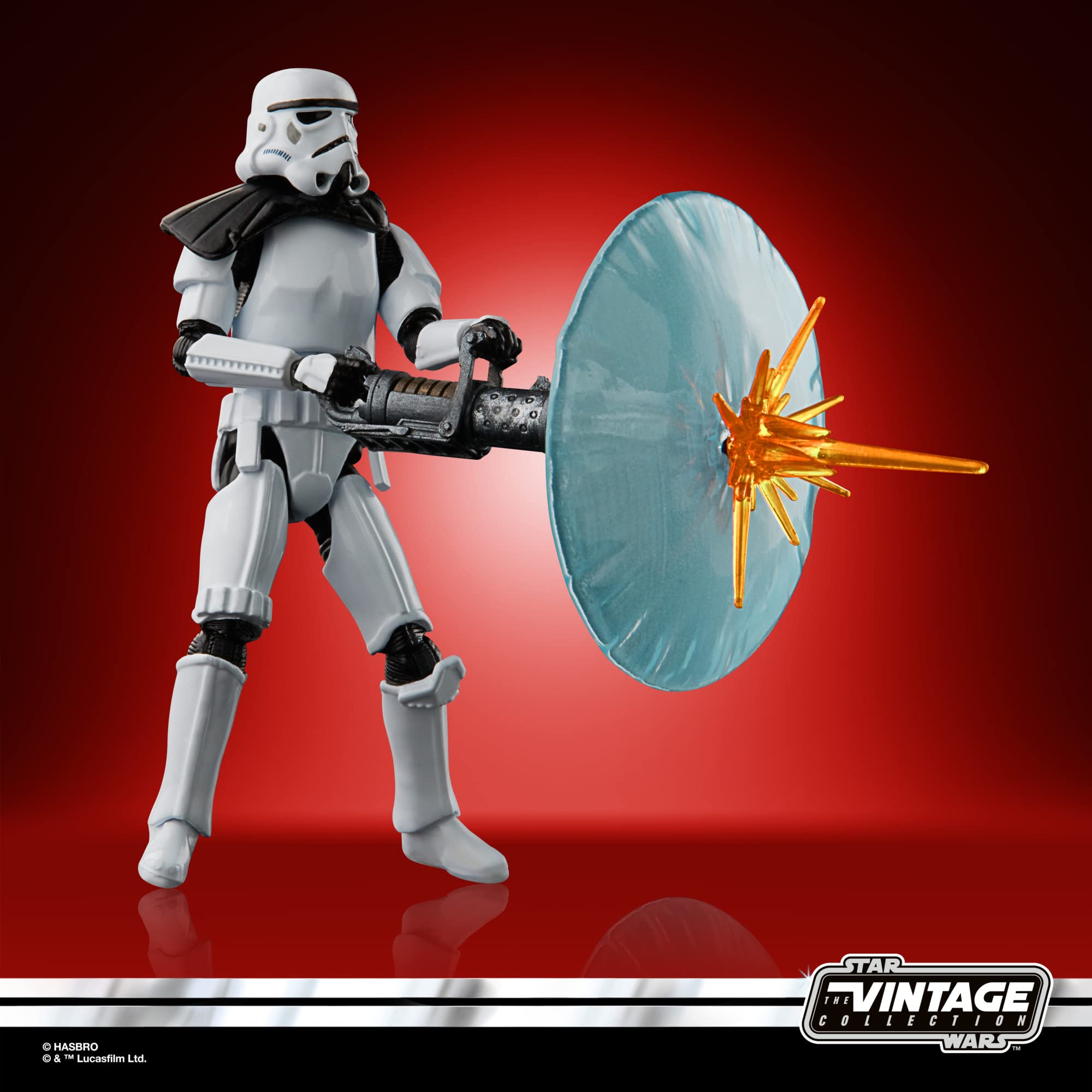 STAR WARS Heavy Assault Stormtrooper with three detachable accessories