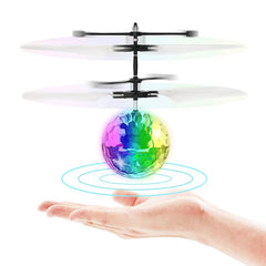 STREET WALK Flying Toy Ball with inductive launcher for easy indoor play.