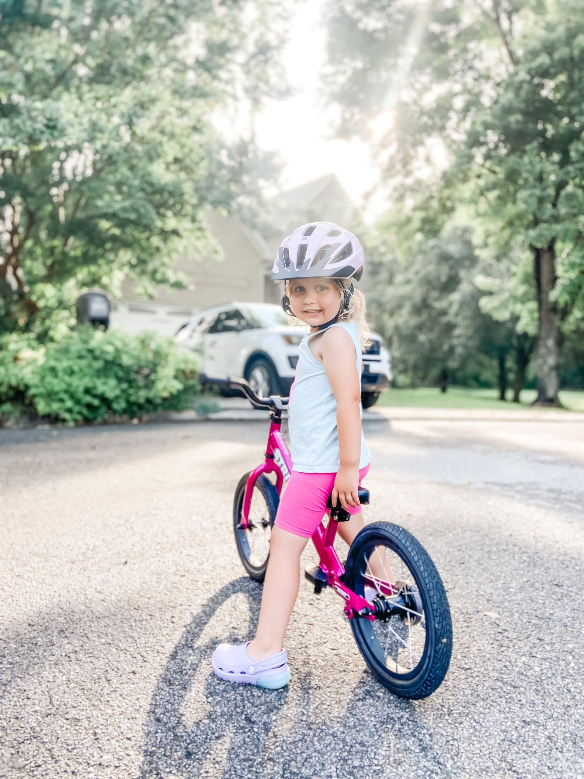 Strider 14x all-purpose tires grip varied terrain for versatile riding