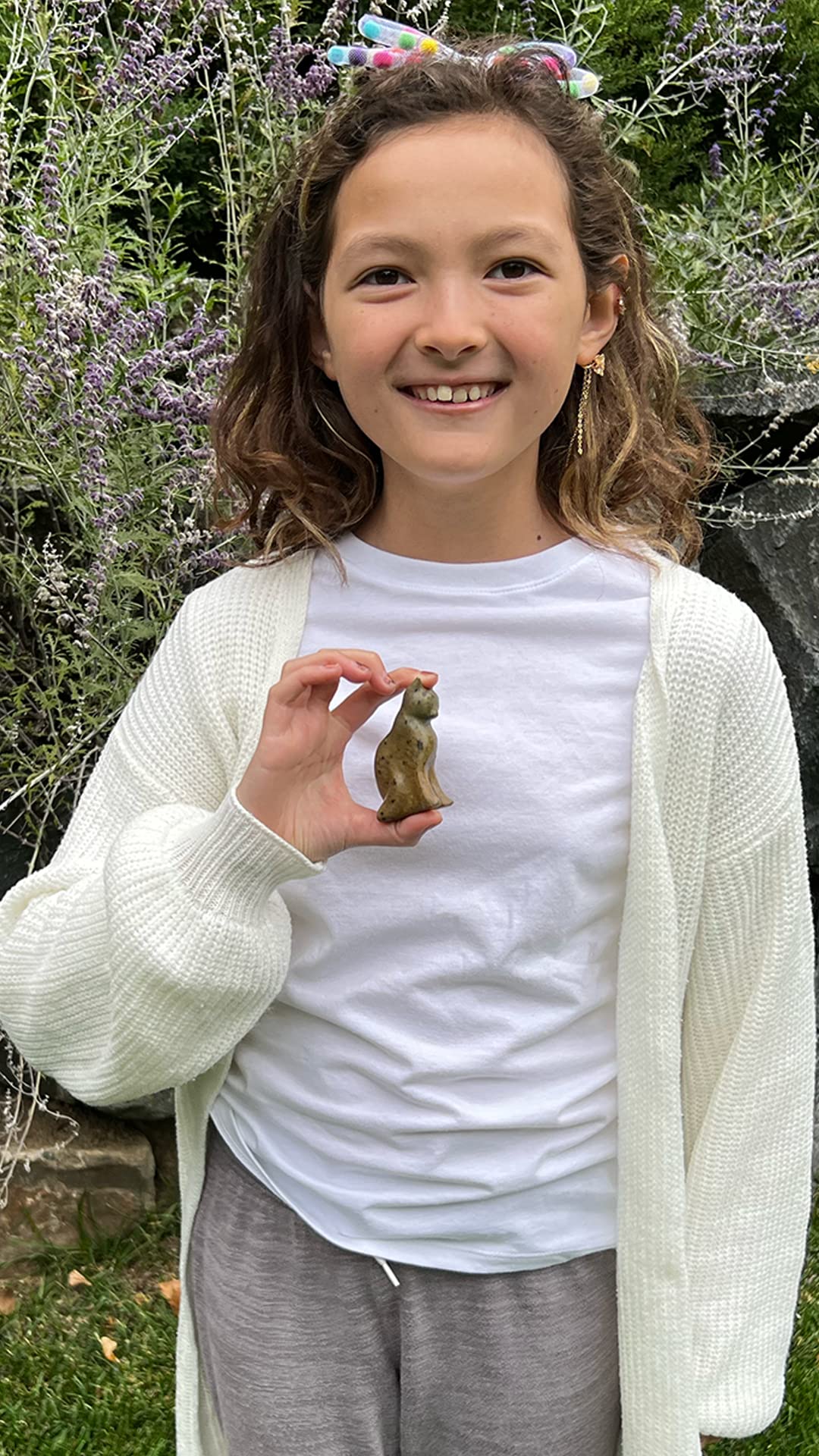 STUDIOSTONE Creative kid-safe project promotes hands-on creativity.
