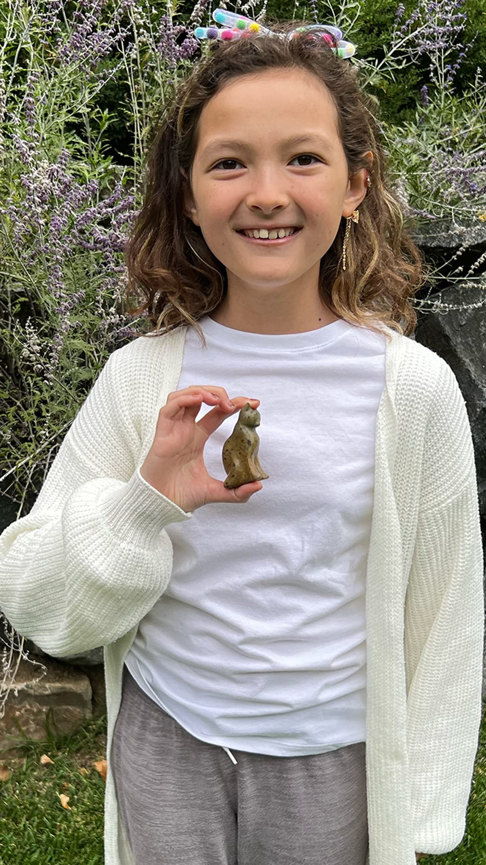 STUDIOSTONE Creative kid-safe project promotes hands-on creativity.