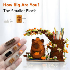 STUDYBOCKS Capybara 2-in-1 storage and display design.