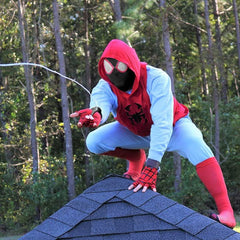 SUIZU Web Shooters in use demonstrate quick 4-second reel-in for rapid launches.
