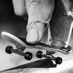 Sumind yellow finger vitality board adds bright color for focused fidgeting.