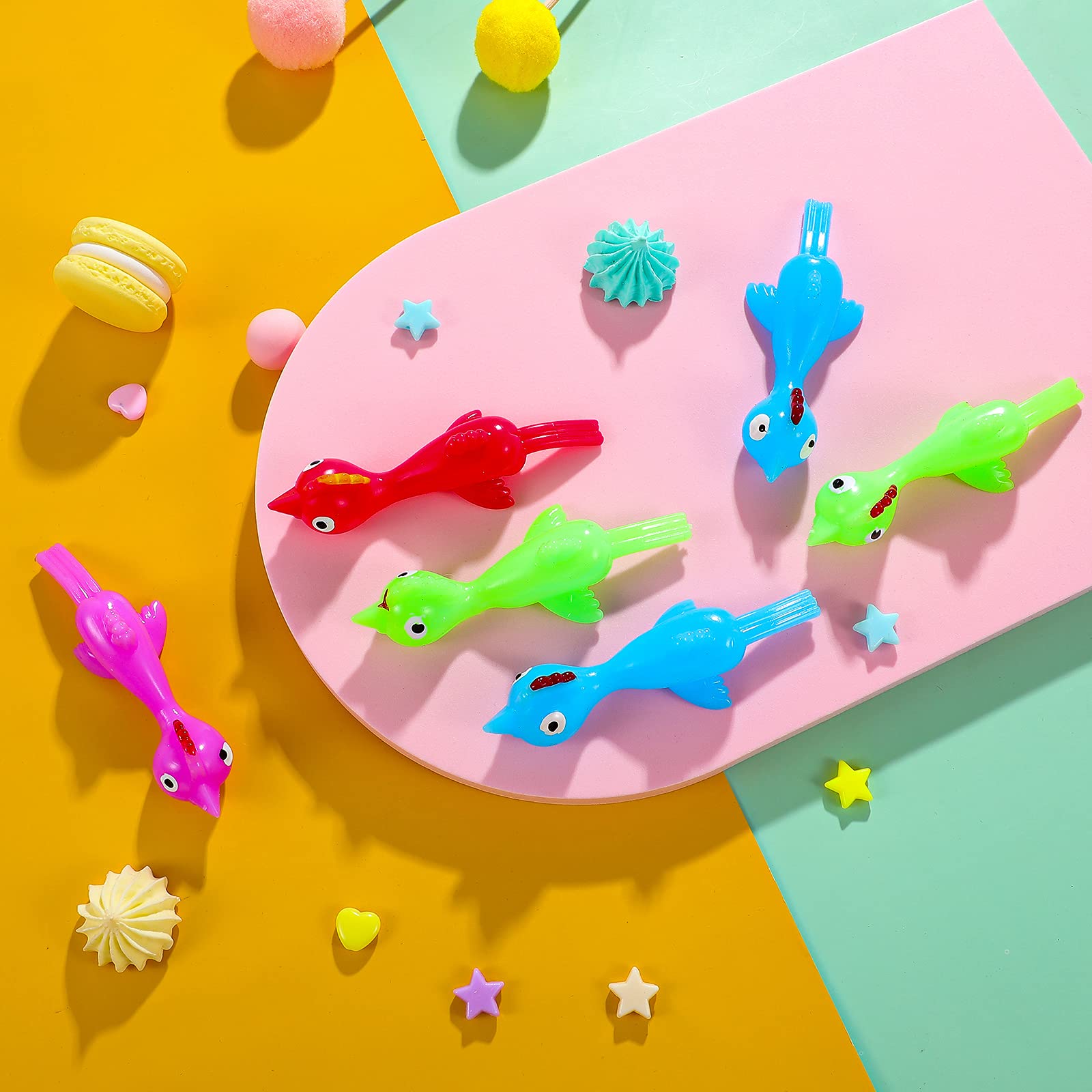 Sumind 32-piece set ready for gifting, parties, and classroom treats.