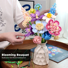 SUNHABI Flower Building Set featuring Platycodon grandiflorum for a vibrant desk accent.
