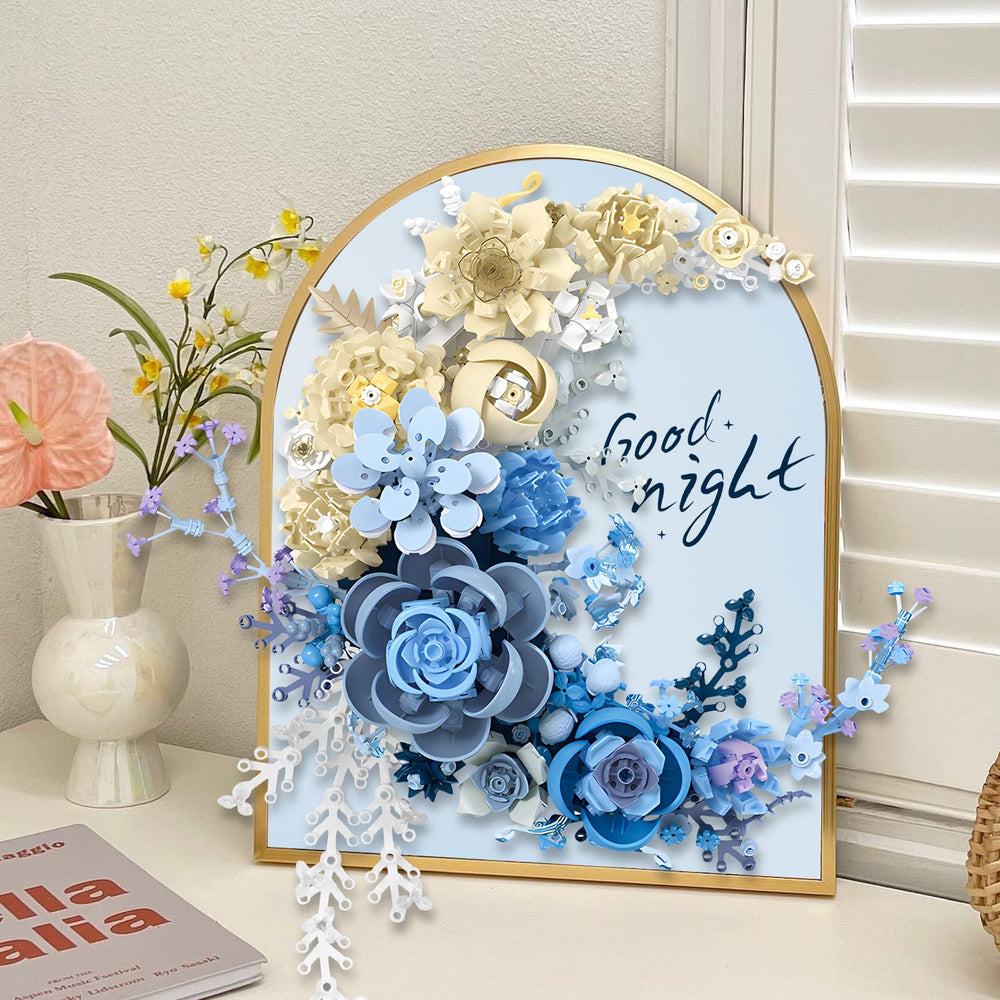 SUNHABI wall or desk floral decor fits modern interiors beautifully.