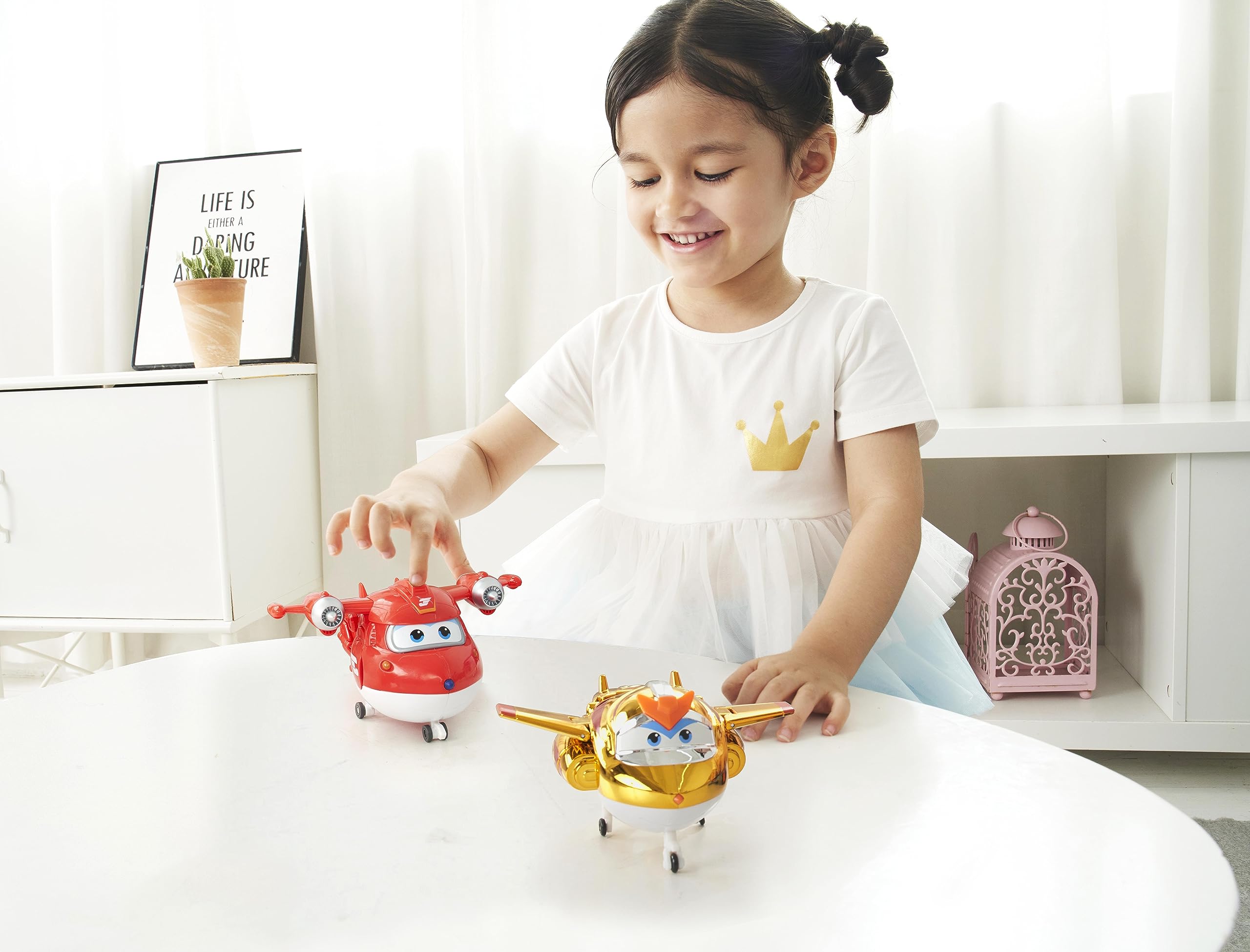 Paul transforms from plane to bot with kid-friendly Super Wings rescue vibes
