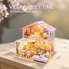 SUPERHIGH dollhouse interior view highlights cozy room layout for display ideas.