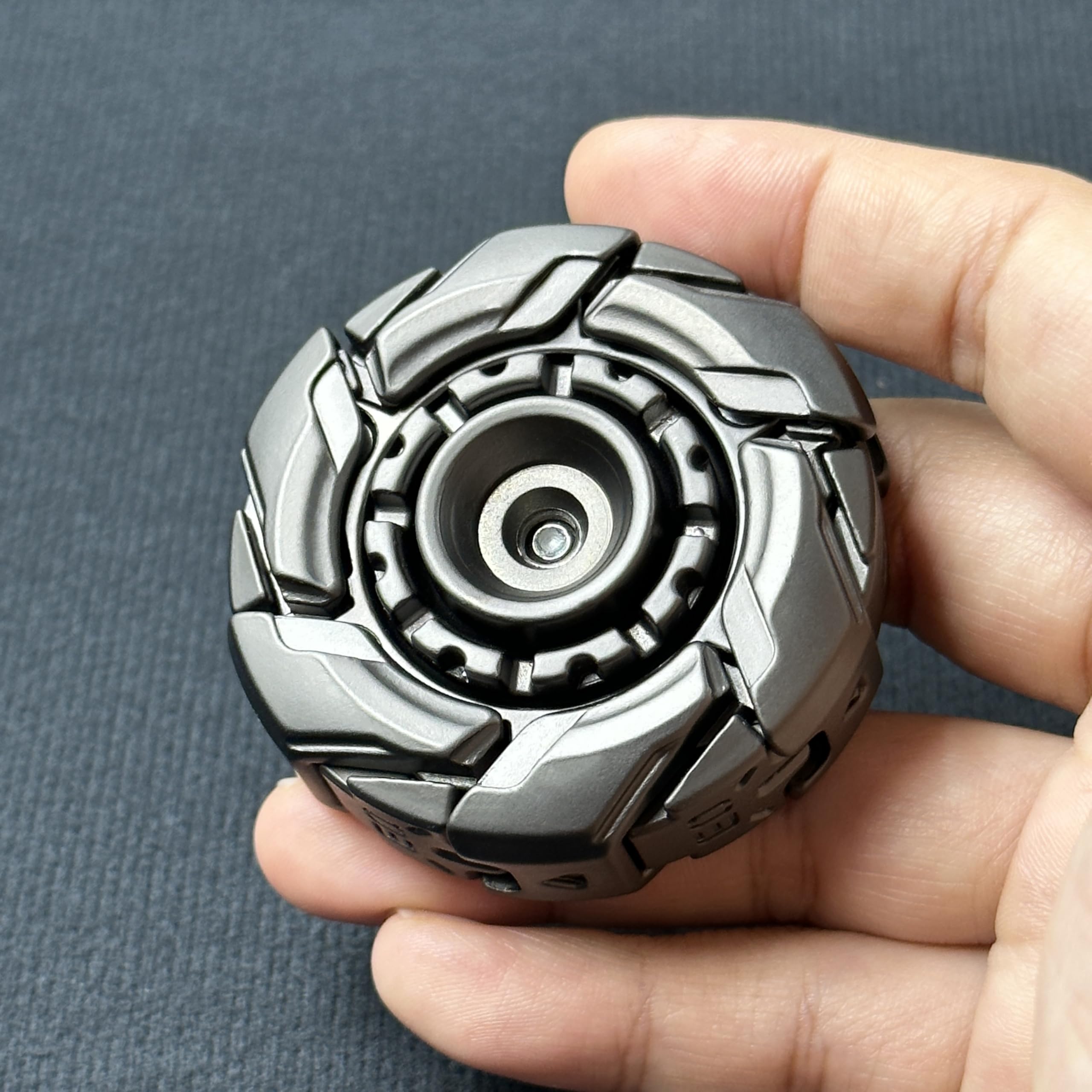 T-Conceal EDC one-handed spin view shows a compact, portable design for on-the-go use.