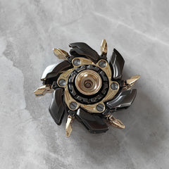 T-Conceal EDC fidget top highlights zinc alloy construction and premium finish.