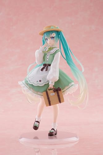 Taito Hatsune Miku figure front view, showcasing iconic pose.
