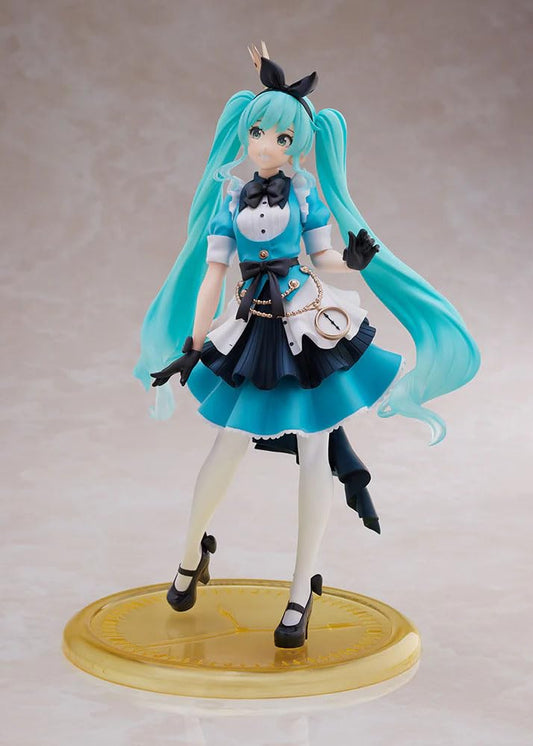 Taito Hatsune Miku Princess AMP Alice ver. side view ideal for shelves.