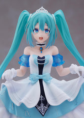 Vivid detailing on the Hatsune Miku Cinderella figure for fans.