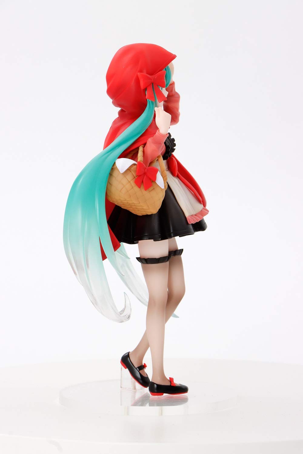 Taito Hatsune Miku Wonderland Little Red Riding Hood figure, compact size fits desks and shelves.