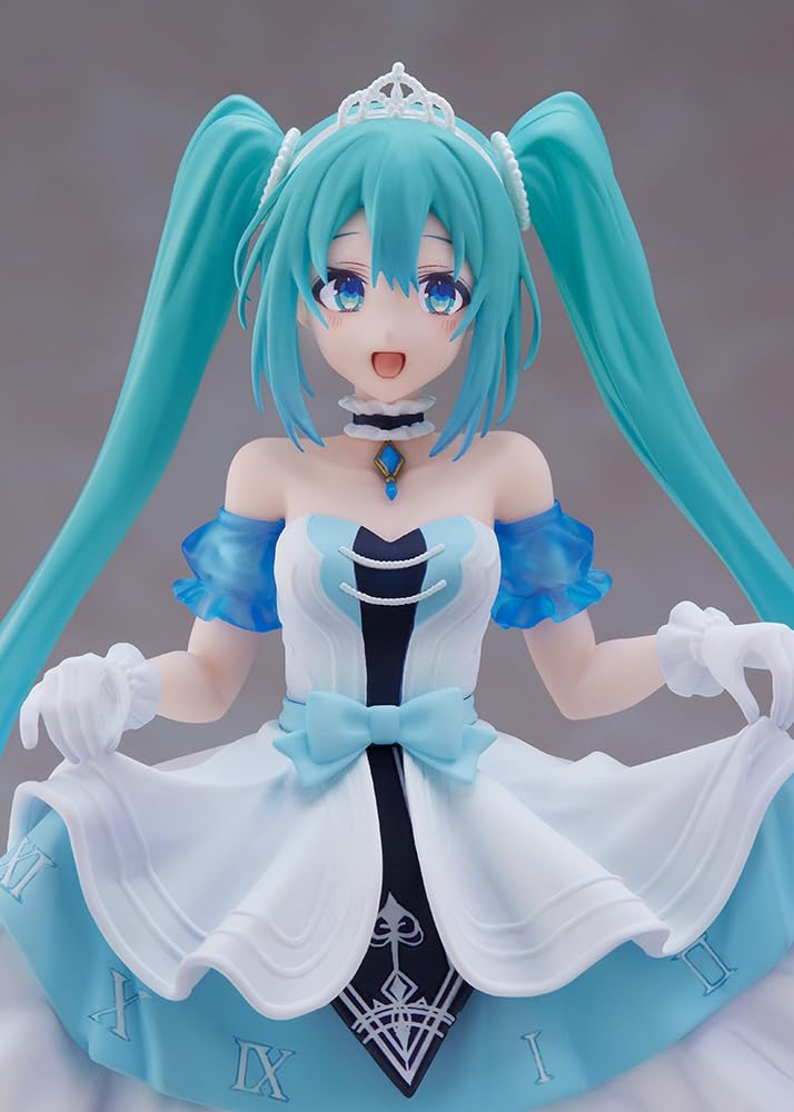 Taito Hatsune Miku Wonderland Cinderella packaging front showing authenticity